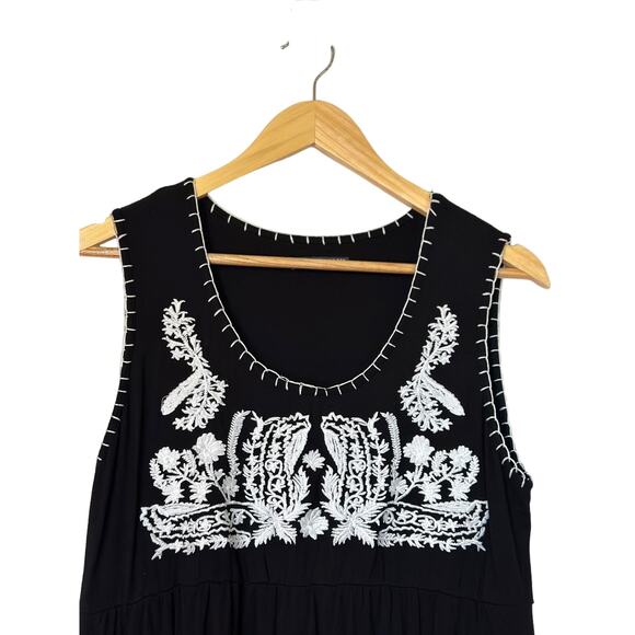 Chelsea & Theodore Embroidered Dress Petite L Sleeveless Black Knit Maxi Dress - Picture 2 of 10